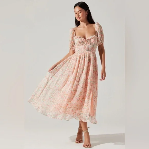 chinese dress ladies Midsummer Eyelet Tiered Floral Maxi Dress